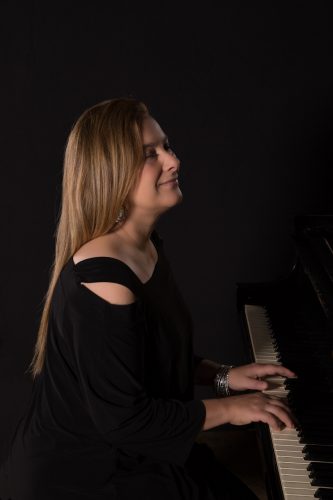 Jenny Wilson Trio Performs During Festival of Trees